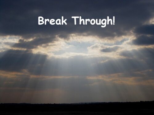 英会話が上達しないと思う時の確認方法と対策 Breakthrough突破口は必ず来る Eigoholic May S English Time